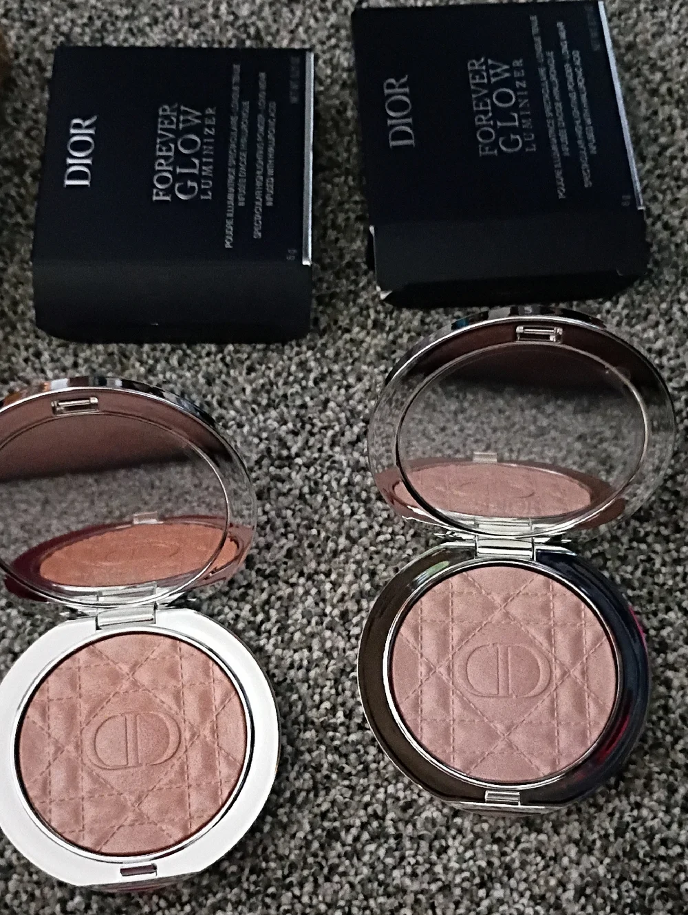 Dior Forever Glow Highlighter - Soft Pink Shimmer Duo - Picture 1 of 5